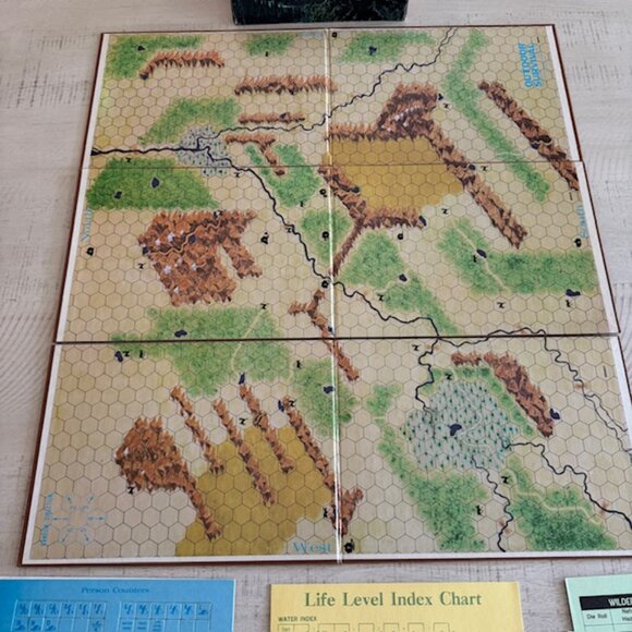 Vintage 1972 Avalon Hill Outdoor Survival Bookshelf Edition (unpunched) - Picture 3 of 10